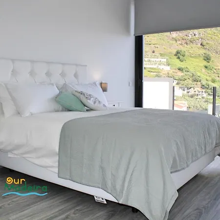 Great Modern Villa Ac Sea-View Calheta Charm Вилла