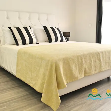Вилла Great Modern Villa Ac Sea-View Calheta Charm Кальета