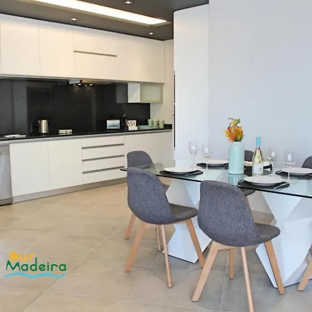 Great Modern Villa Ac Sea-View Calheta Charm Вилла *
